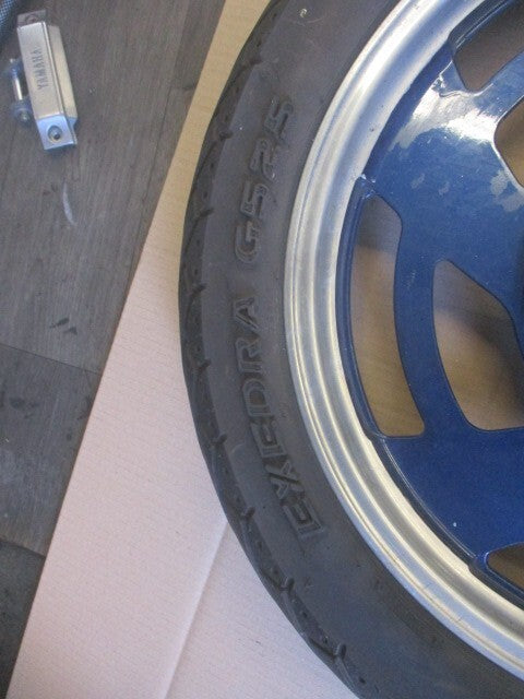 Roue avant pour Yamaha 1200 V-MAX - VMAX - 2EN