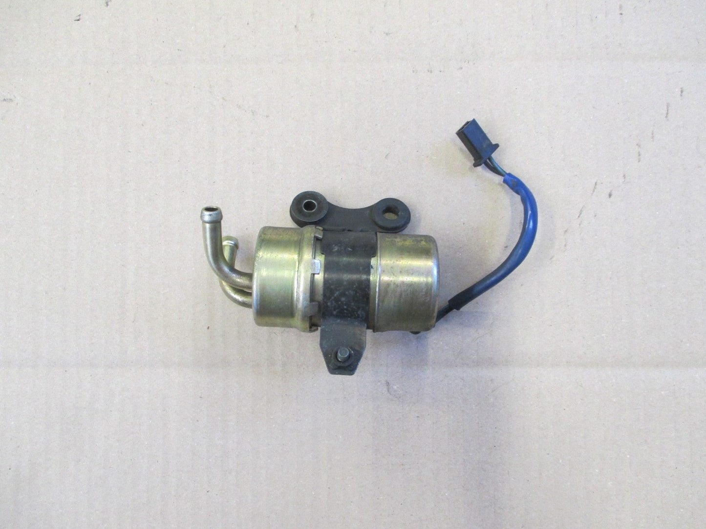 Pompe à essence pour Yamaha 850 TDM - 4TX - 1999/2001