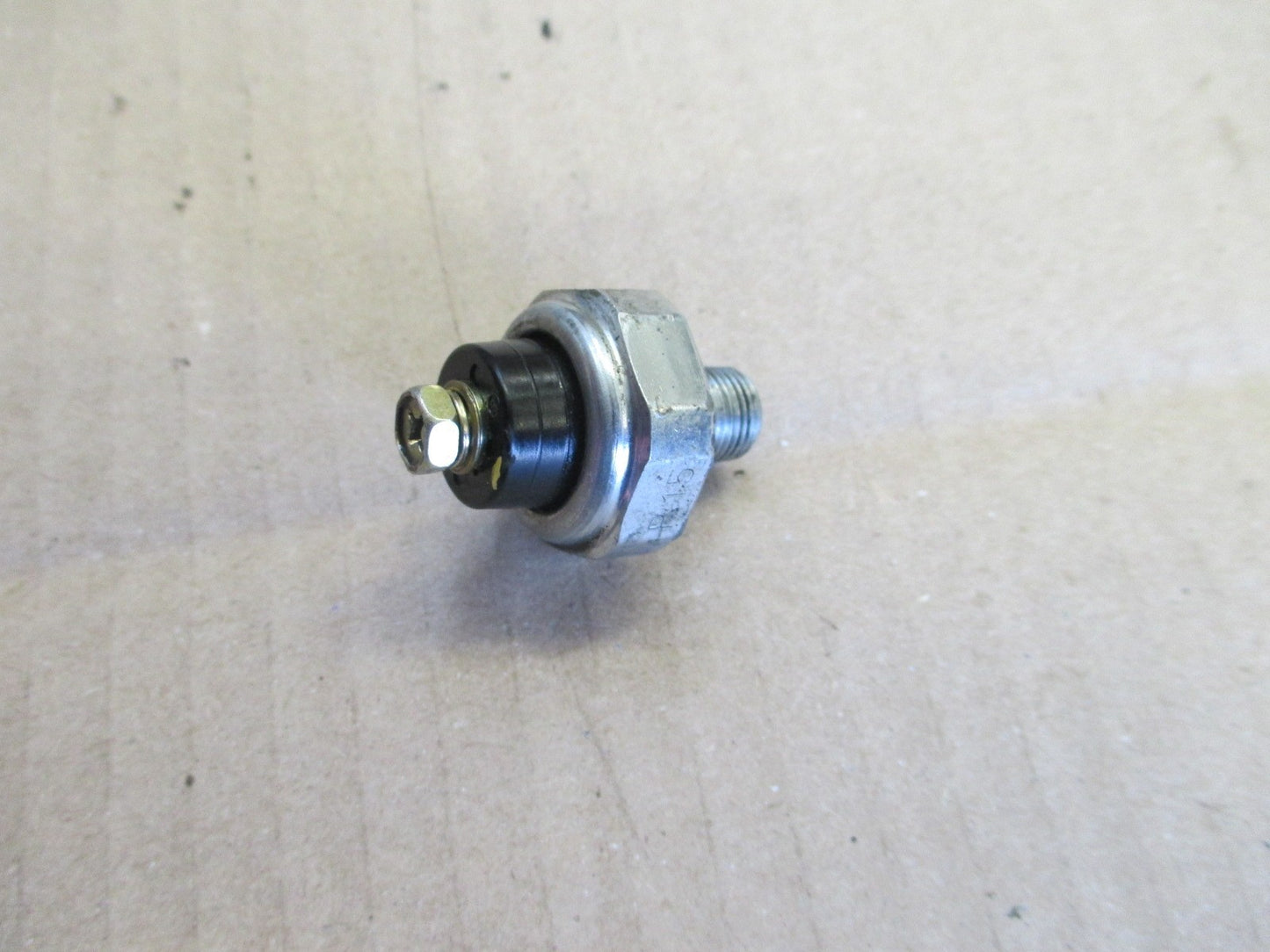 Manocontacteur d'huile moteur pour Honda 600 VT C Shadow - PC21