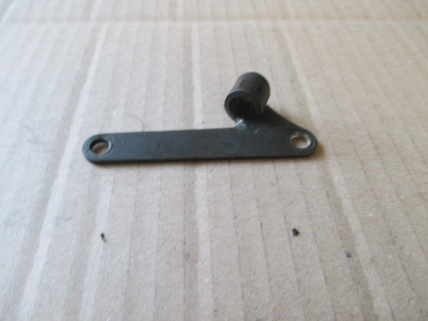 Patte support de cable d'embrayage pour Honda 80 MTX - HD06