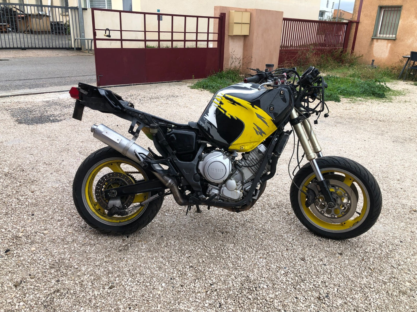 Ligne d'échappement avec silencieux DEVIL pour Yamaha 750 XTZ - 3LD