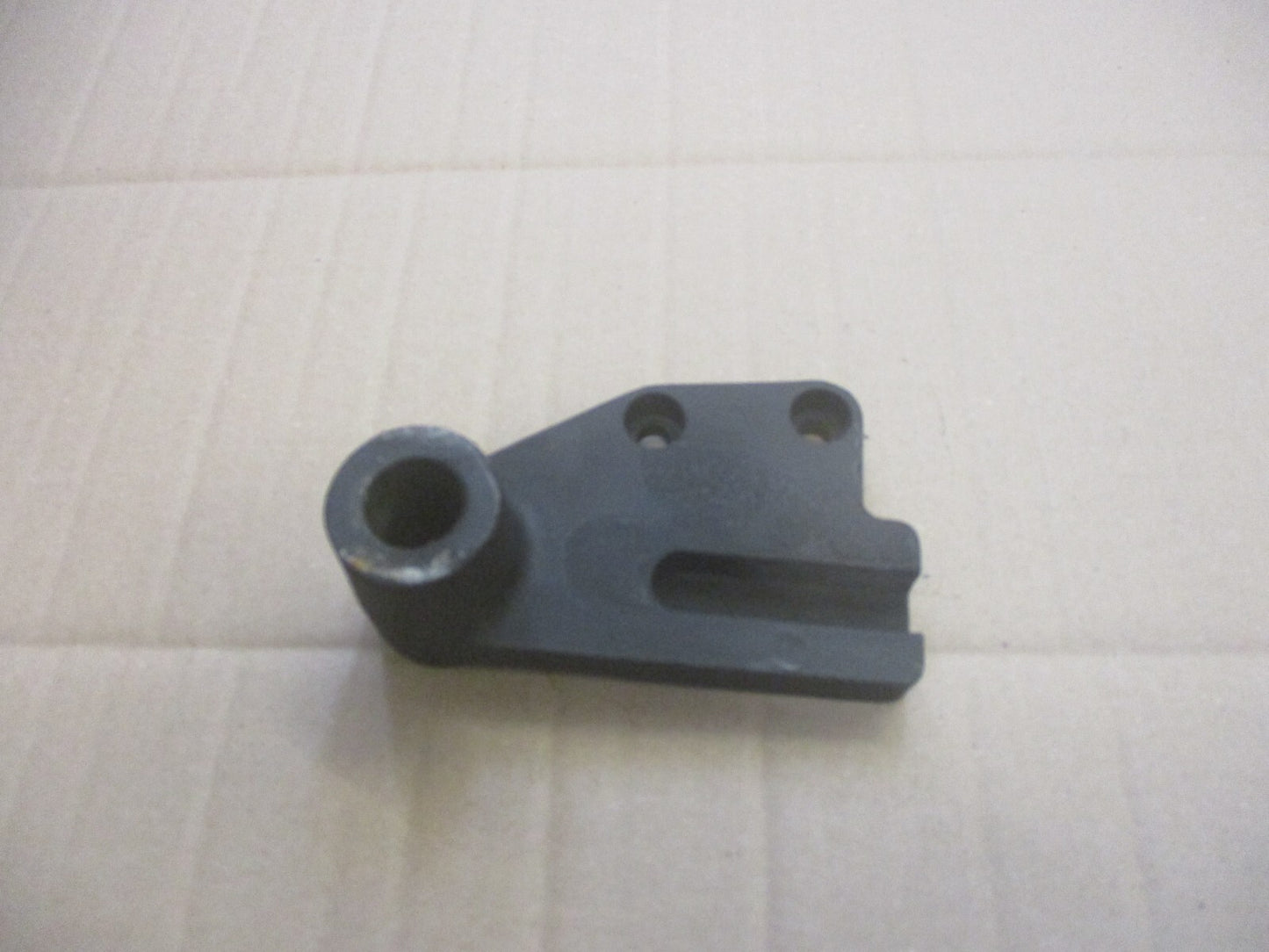 Supports étrier de frein arrière pour Yamaha 125 TDR modèle 3XD