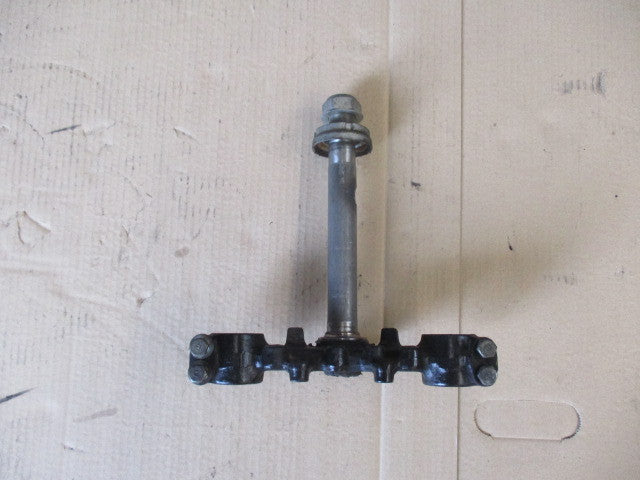 Té de fourche inférieur pour Honda 125 XLS