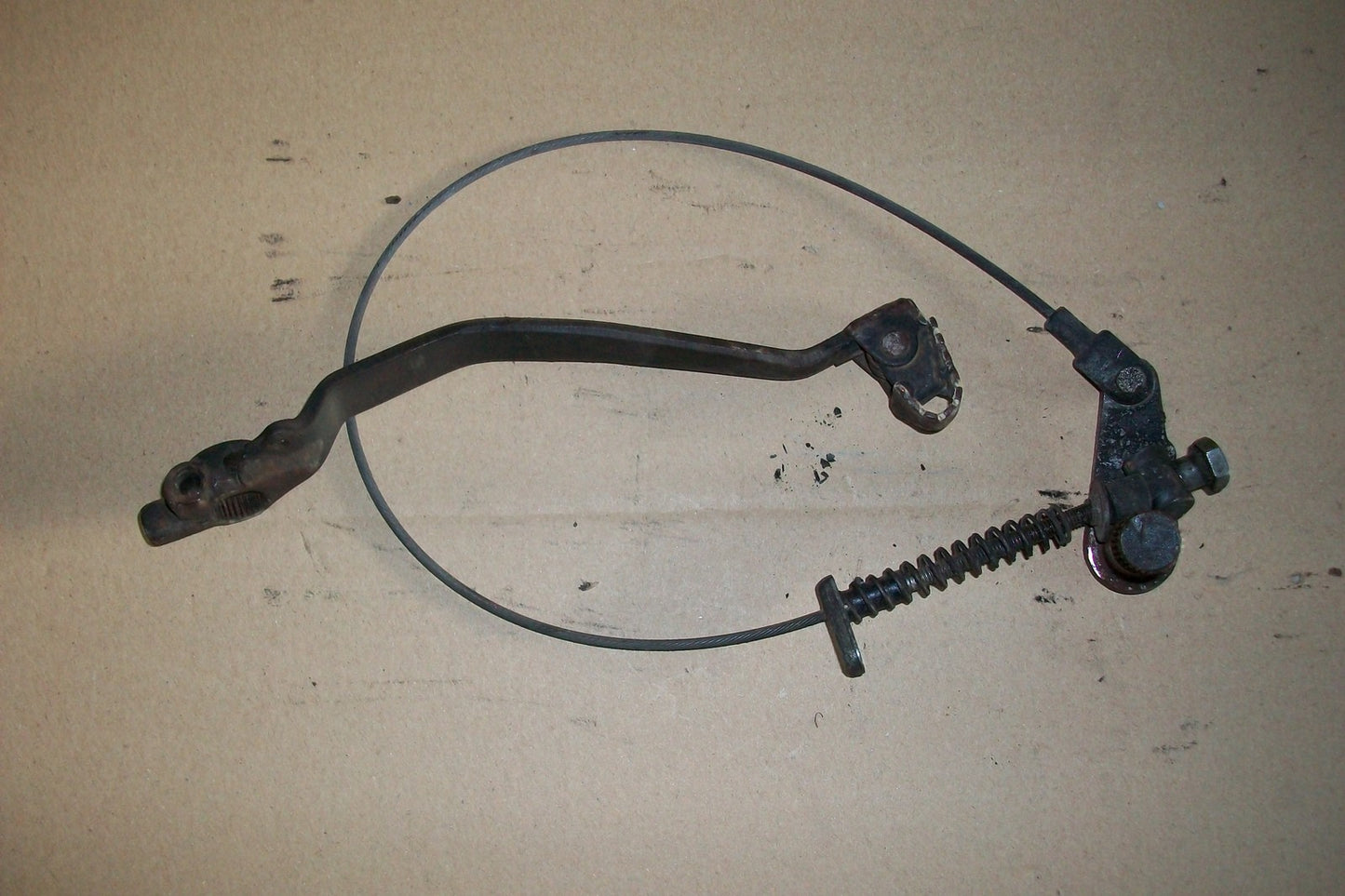 Pédale de frein arrière + commande pour Suzuki 600 DR - SN41A