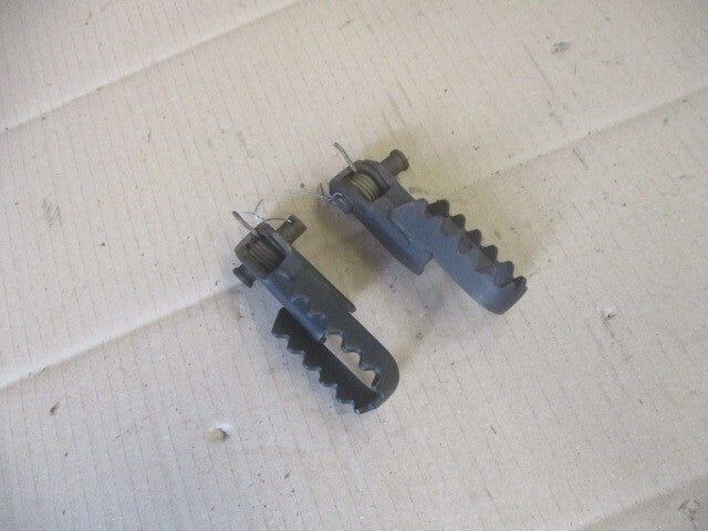 Cales pieds avant pour Suzuki 125 TSX - SF13A