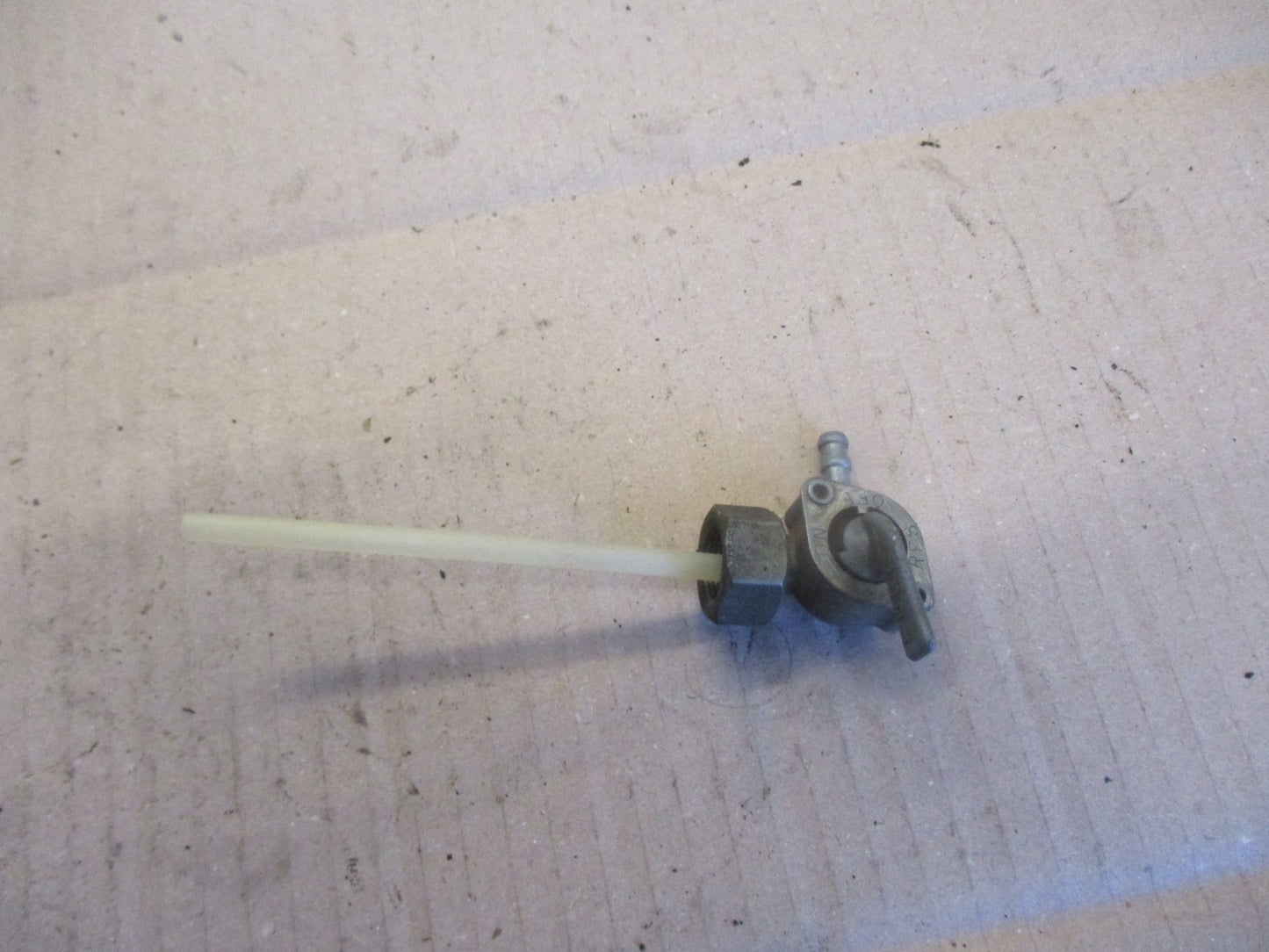 Robinet essence pour Honda 125 CBT - CB125T - 125 Twin