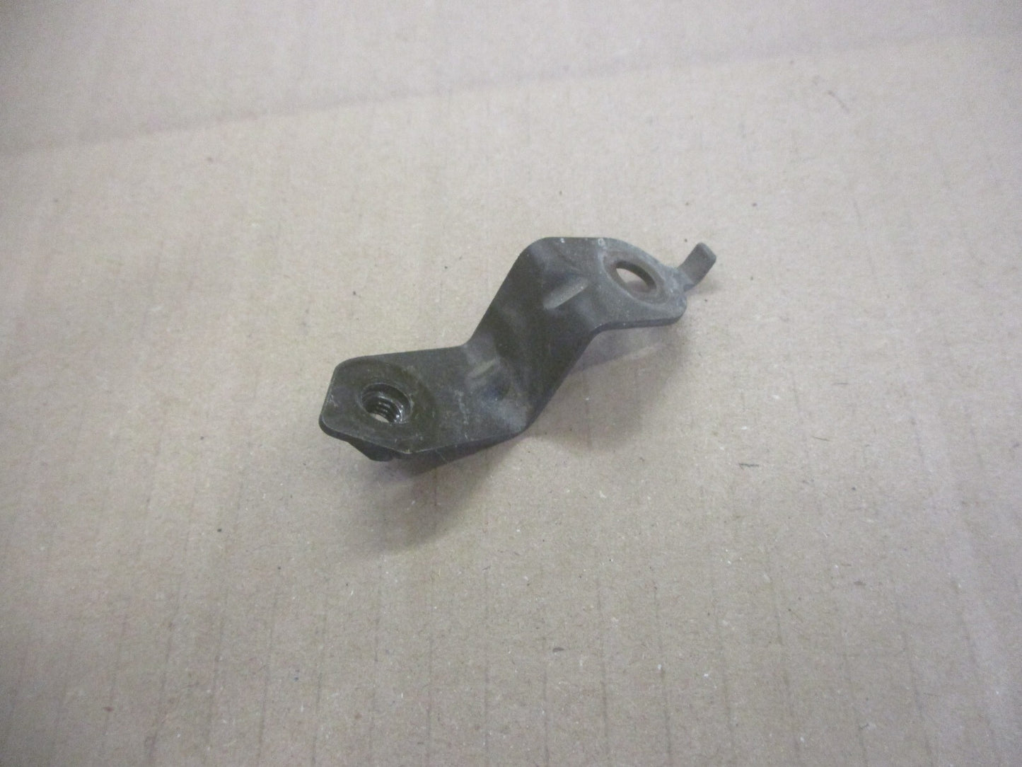 Patte support pour Yamaha 125 TZR - 4FL