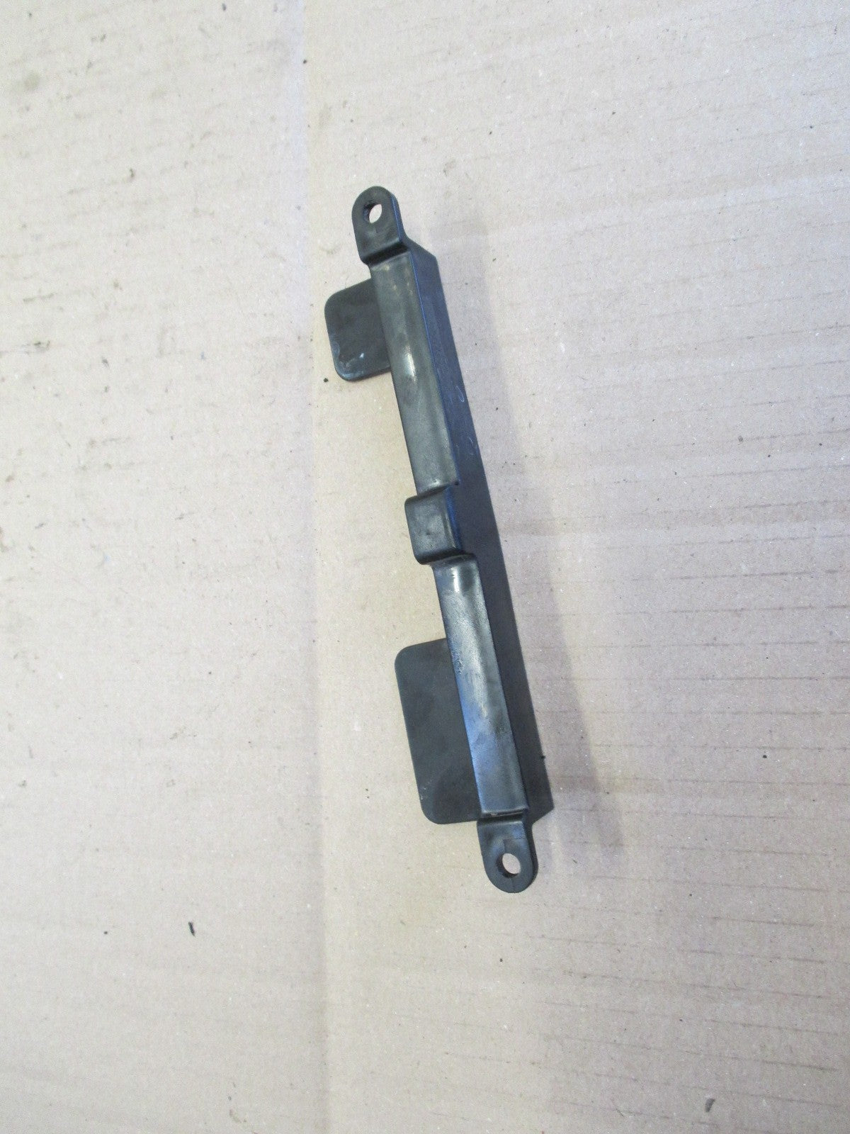 Support plastique pour Honda 750 VFR - RC24