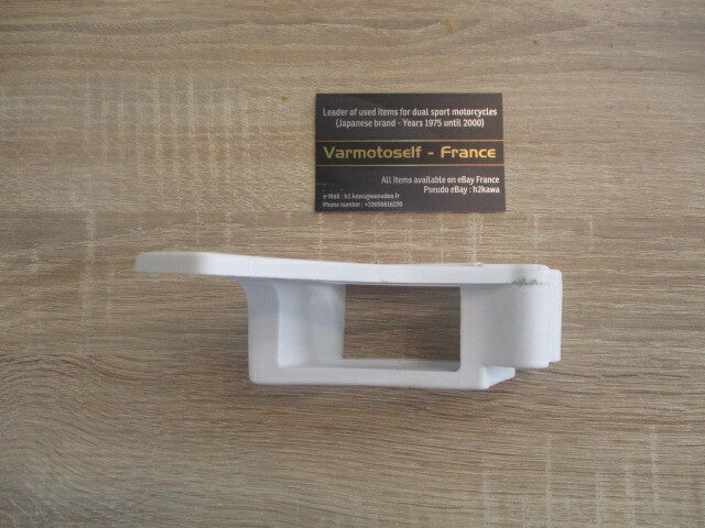 Guide chaîne NEUF pour Yamaha 125 DTR - DTRE - 3BP - 3BN - 4BL - 3MB - 3NC