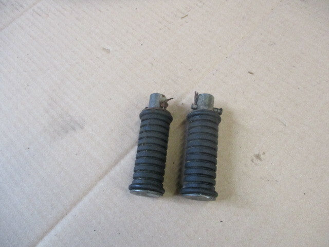 Cales pieds arrière pour Suzuki 125 DR - SF41A