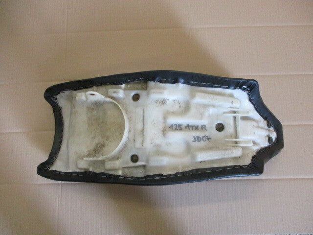 Selle refaite à neuf pour Honda 125 MTX - JD05 - JD07
