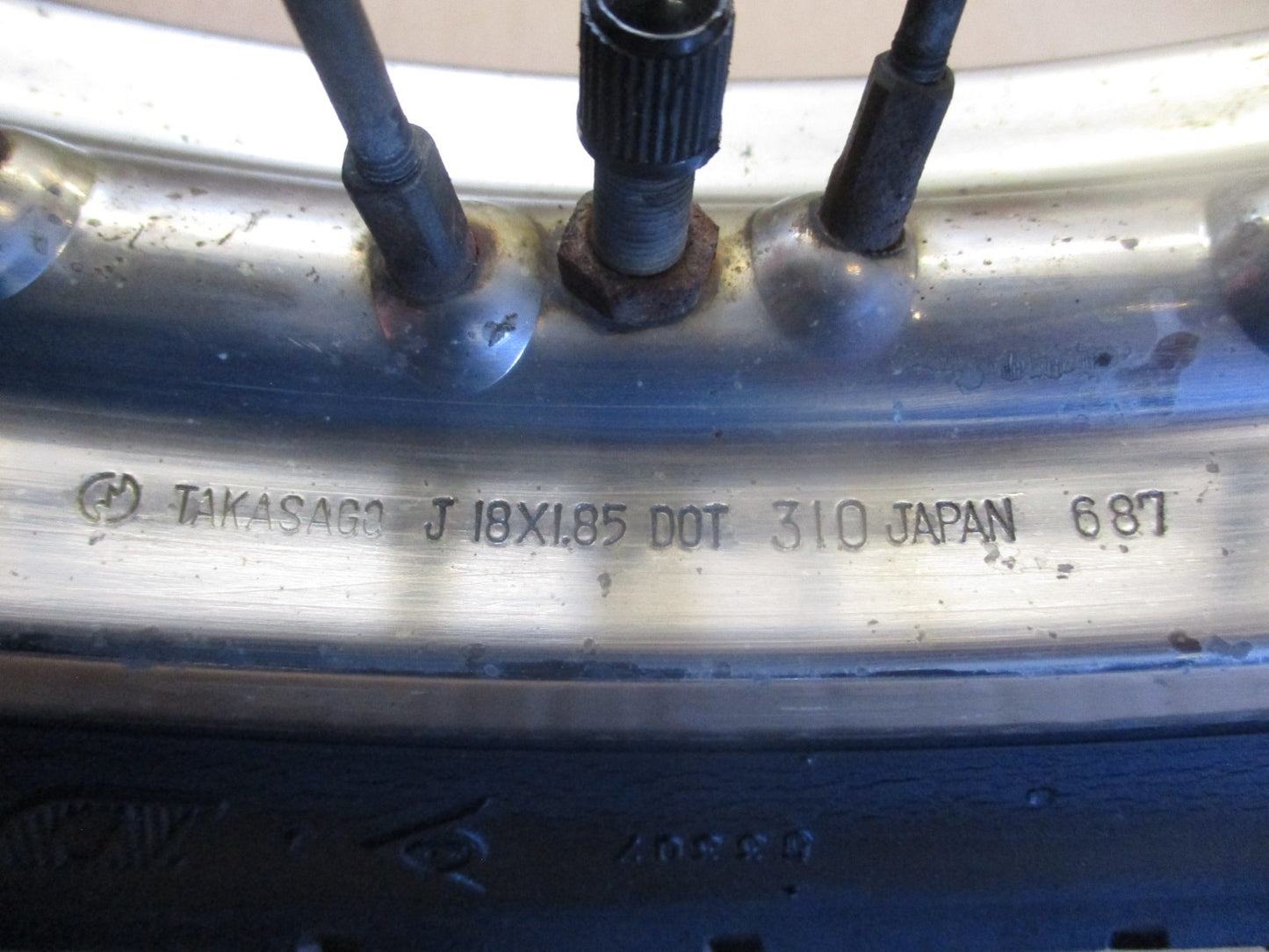 Roue avant SM 18 pouces pour Yamaha 600 XT Ténéré - 43F - 34L - 55W - 1VJ - 2KF
