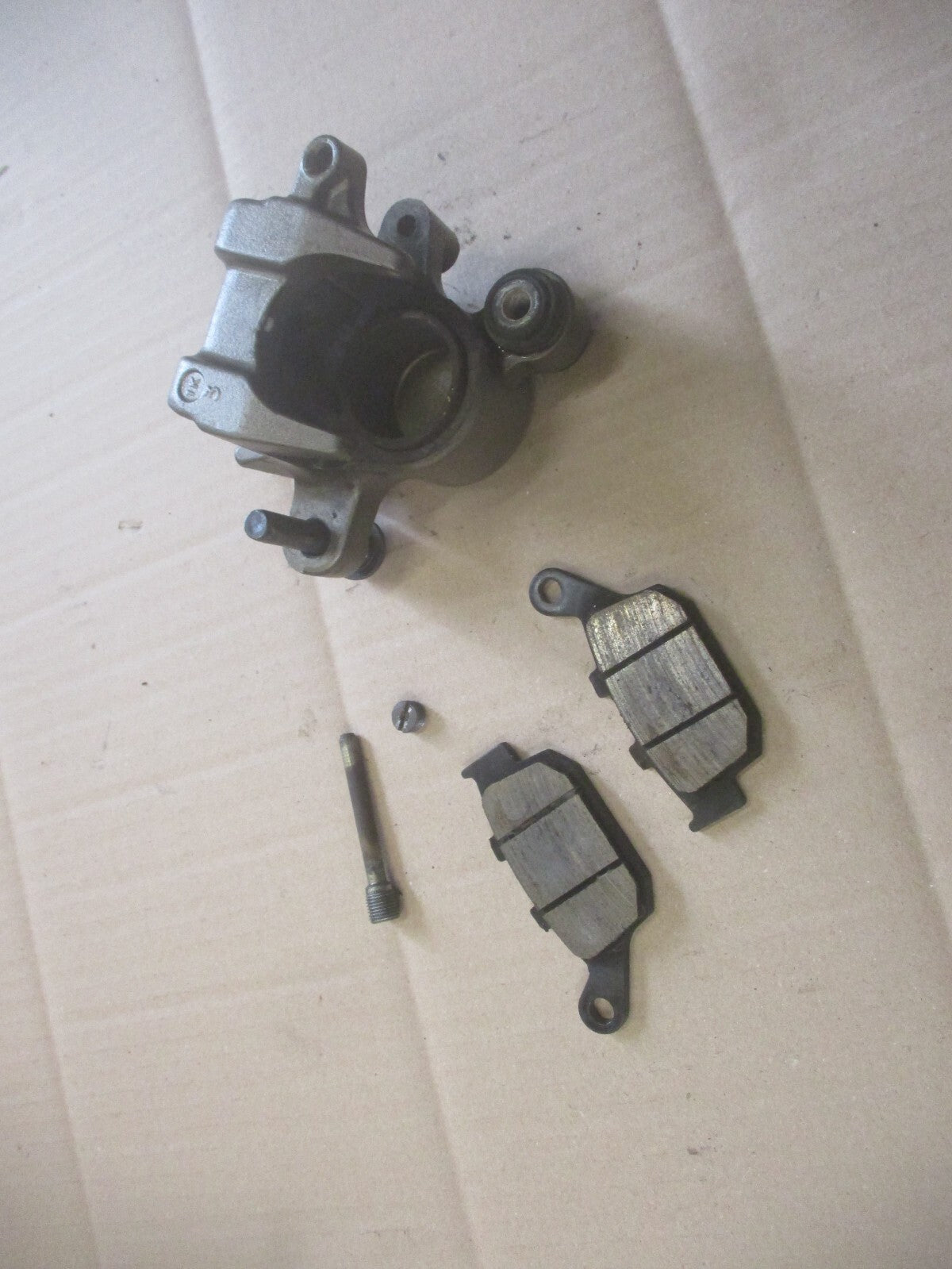 Etrier de frein arrière à disque NISSIN pour Honda 600 Transalp - PD06 - PD10