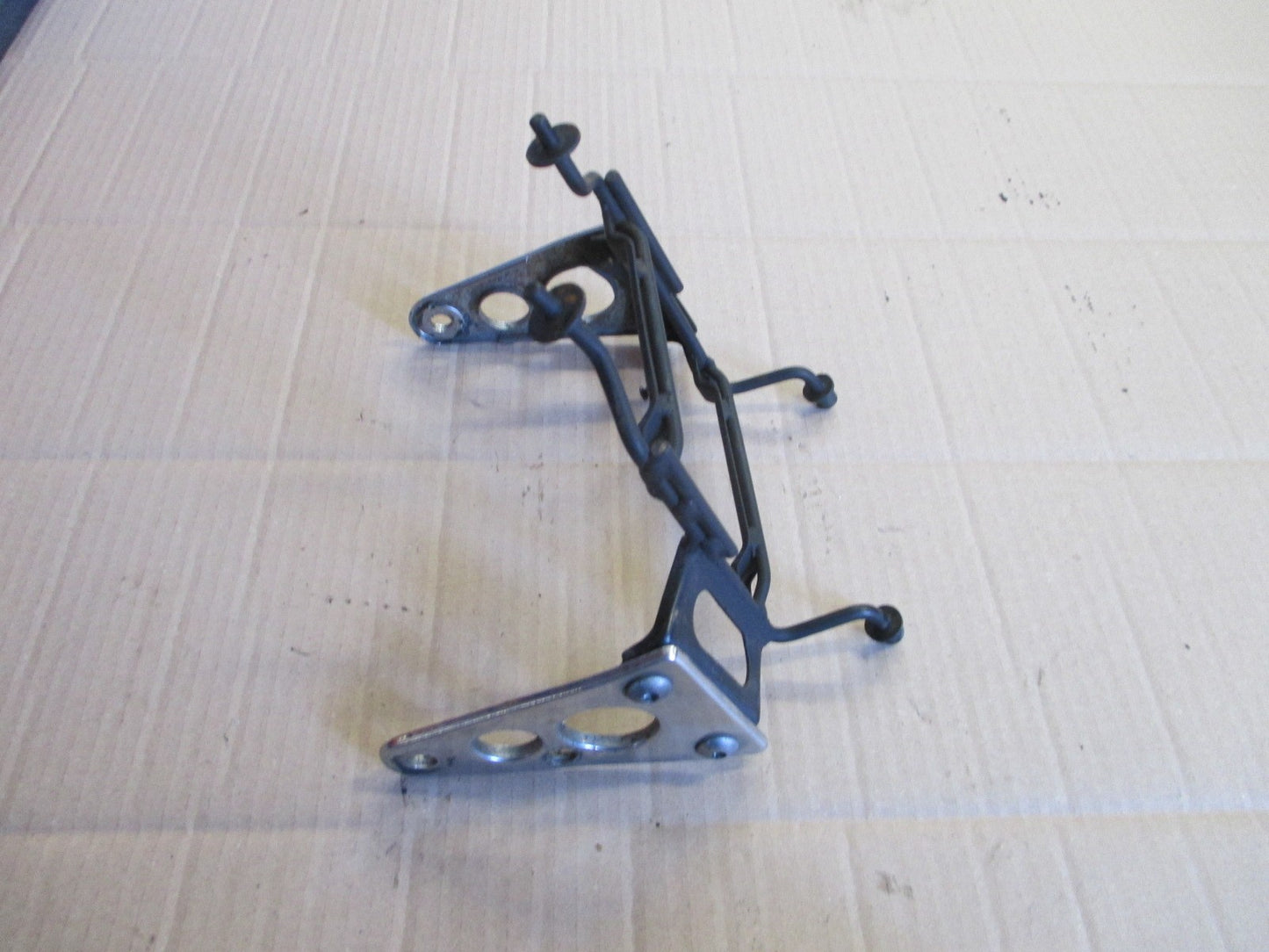 Araignée de phare pour Honda 650 NTV REVERE - RC33