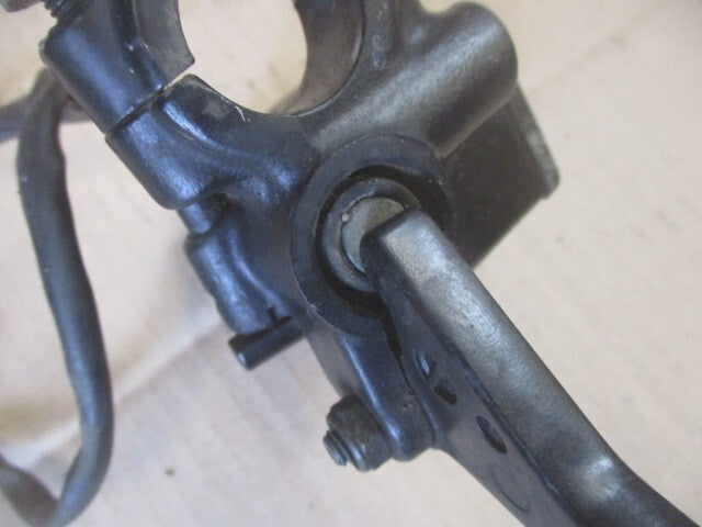 Maitre cylindre de frein avant pour Suzuki 125 TSX - SF13A