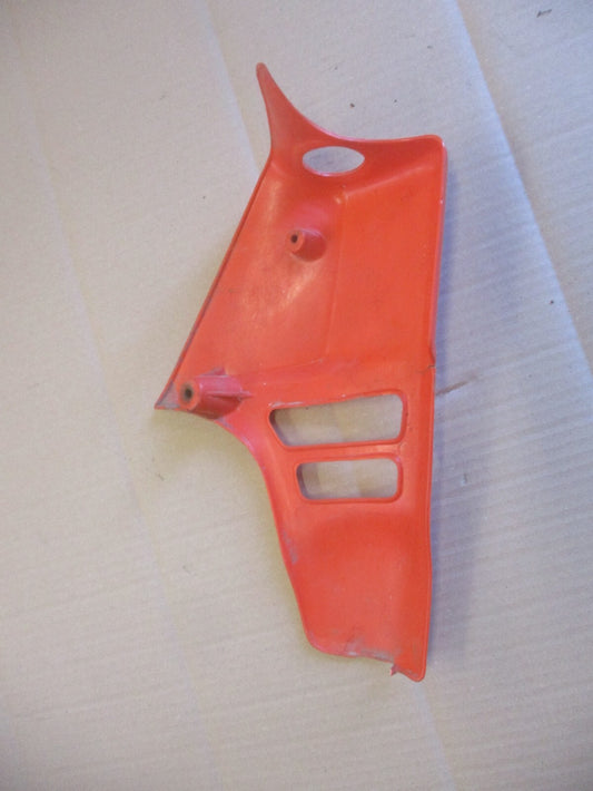 Ouie de réservoir gauche pour Honda 125 MTX - JD05 - JD07