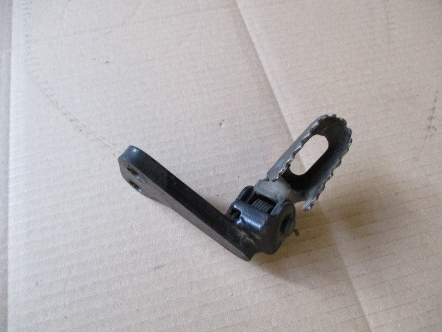 Cale pied avant gauche Yamaha 600 XT - 43F - 2KF