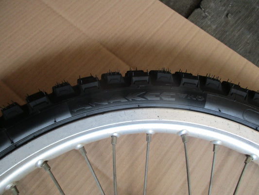 Roue avant avec pneu très peu roulé Honda 125 MTX - JD07 - Frein avant à disque