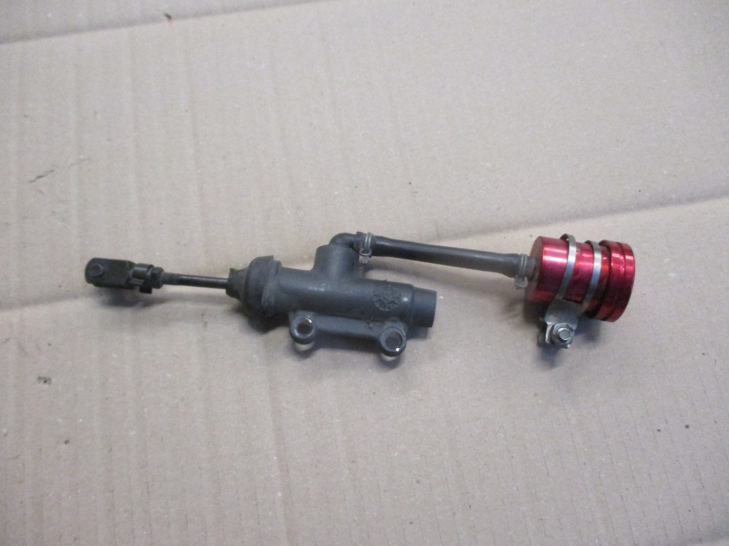Maitre cylindre de frein arrière + tige pour Yamaha 125 XTX - XTR