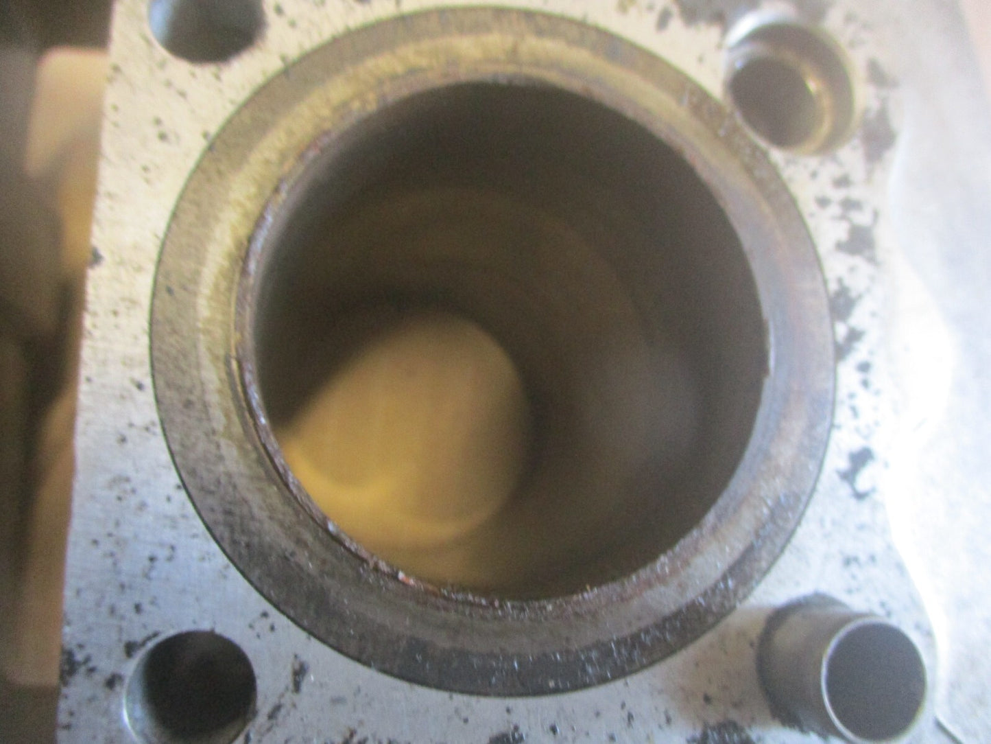 Bloc cylindres 44.00 mm pour Honda 125 CBT - CB125T - 125 Twin