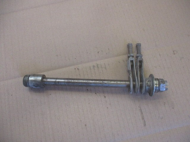 Axe de roue arrière pour Yamaha 125 DTF - DTE - 1F9 - 1G0