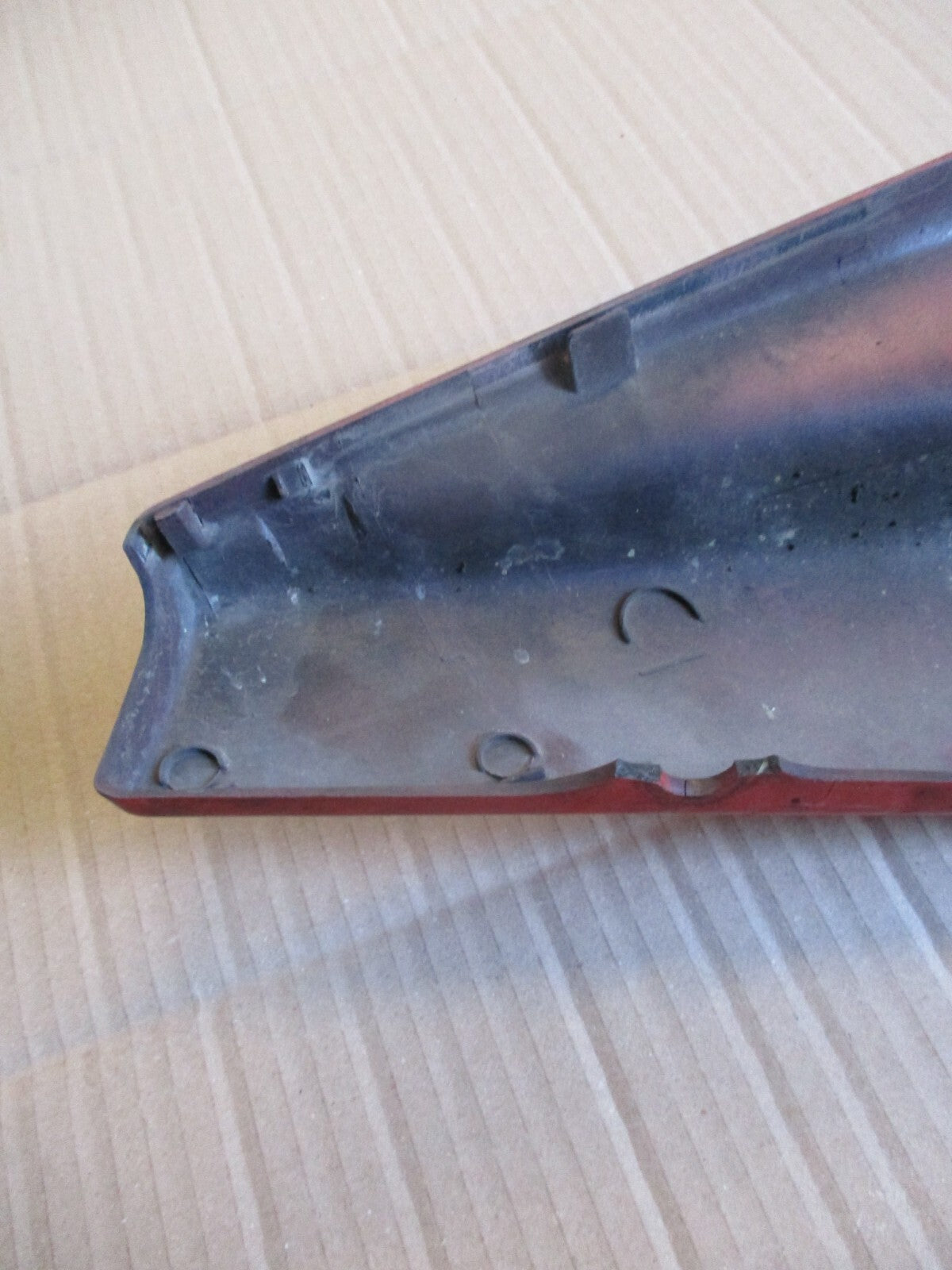 Cache latéral gauche pour Suzuki 800 DR - SR43A