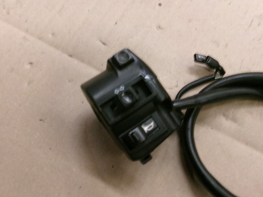 Commodo gauche pour Honda 125 CBF - JC40A