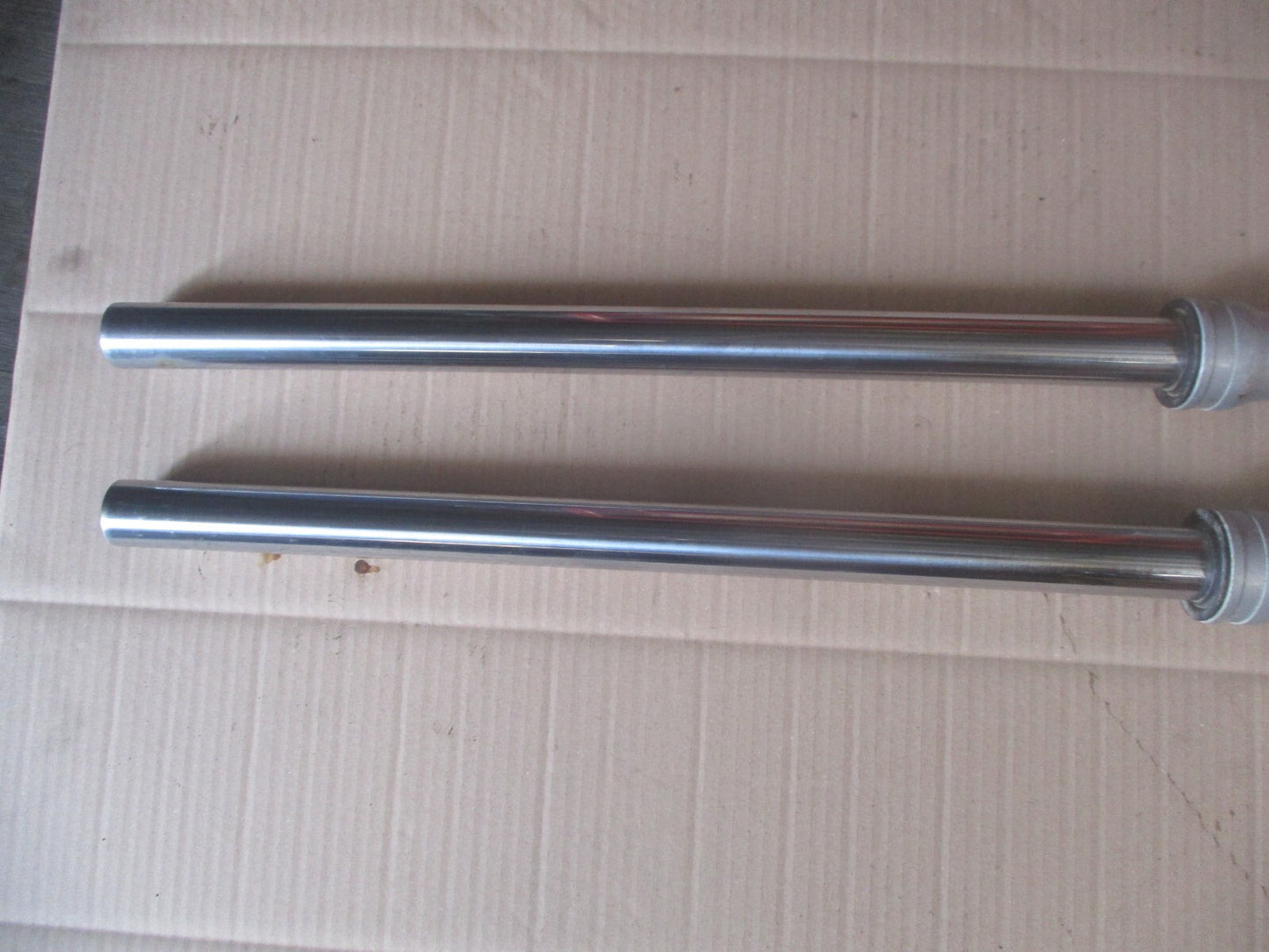 Tubes de fourche pour Kawasaki 125 KMX - MX125B