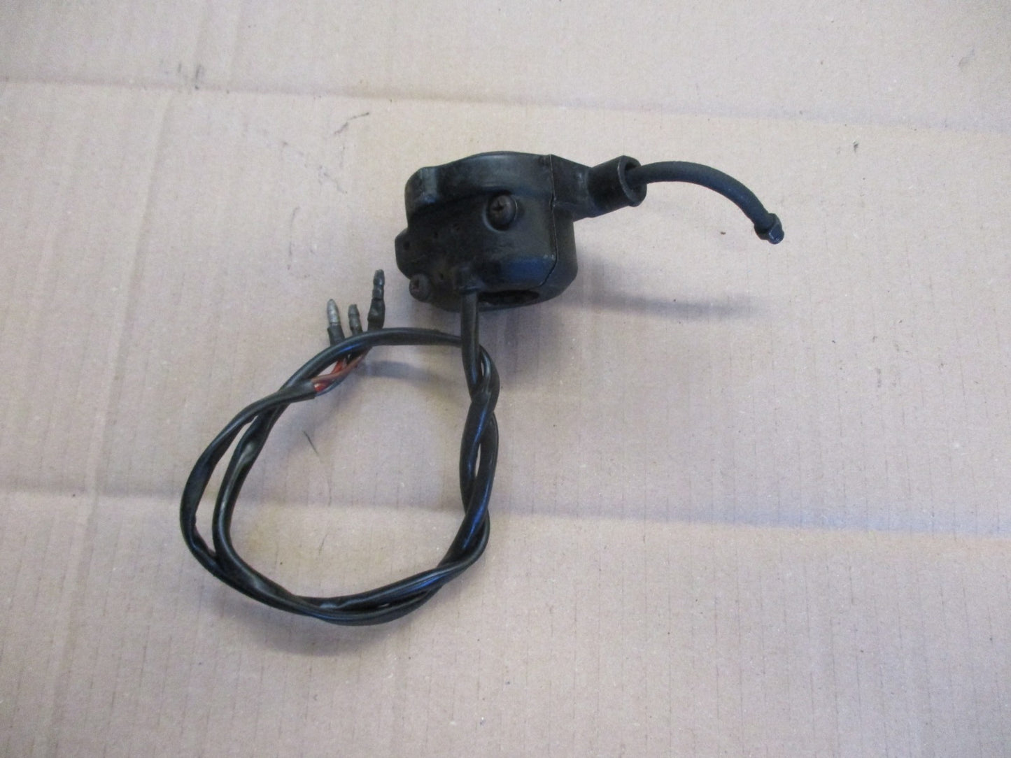Cocotte droite pour Yamaha 125 AT2
