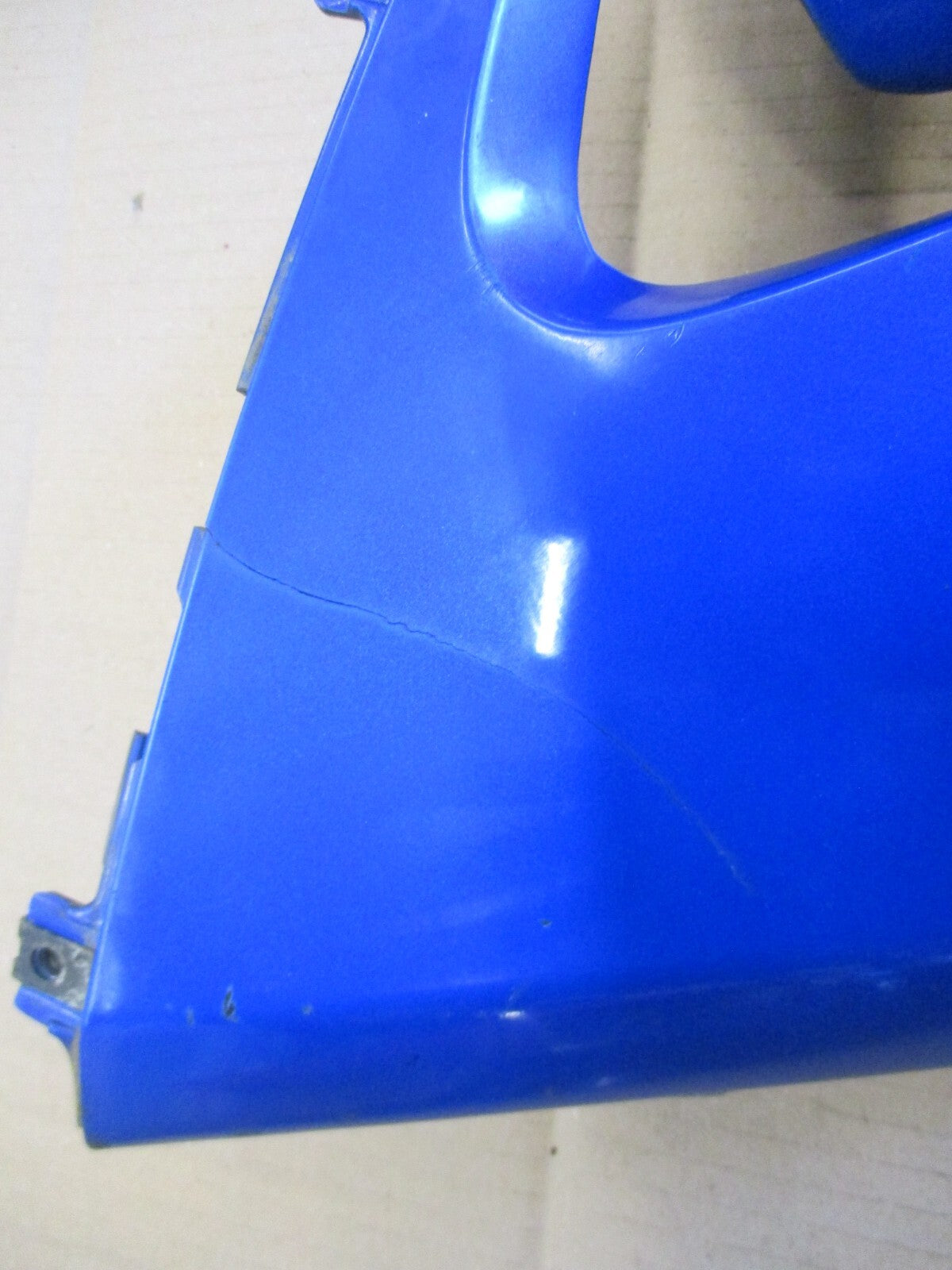 Flanc de carénage droit pour Honda 125 CBR - JC34