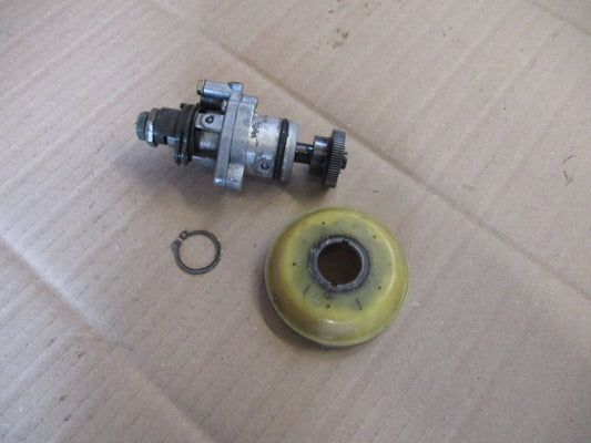 Pompe à huile + vis sans fin pour Yamaha 50 DT MX - 1RE