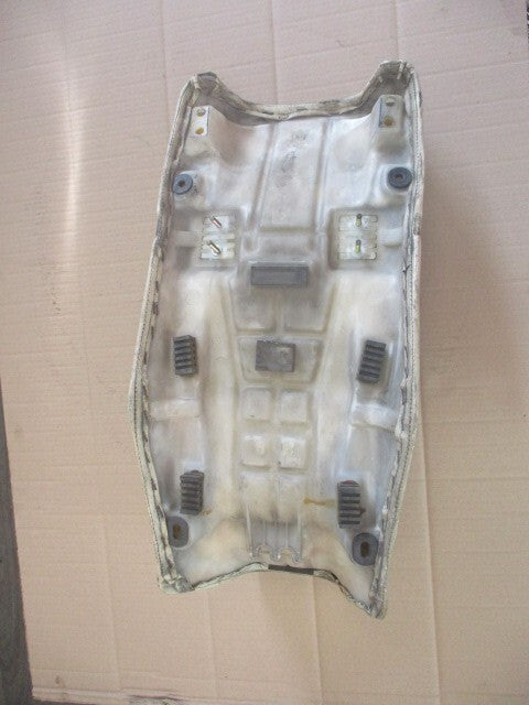 Selle pour Suzuki 600 DR - 650 DR - SN41A - SP41A