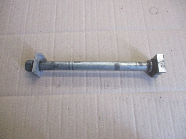 Axe de roue arrière pour Suzuki 650 XF Freewind