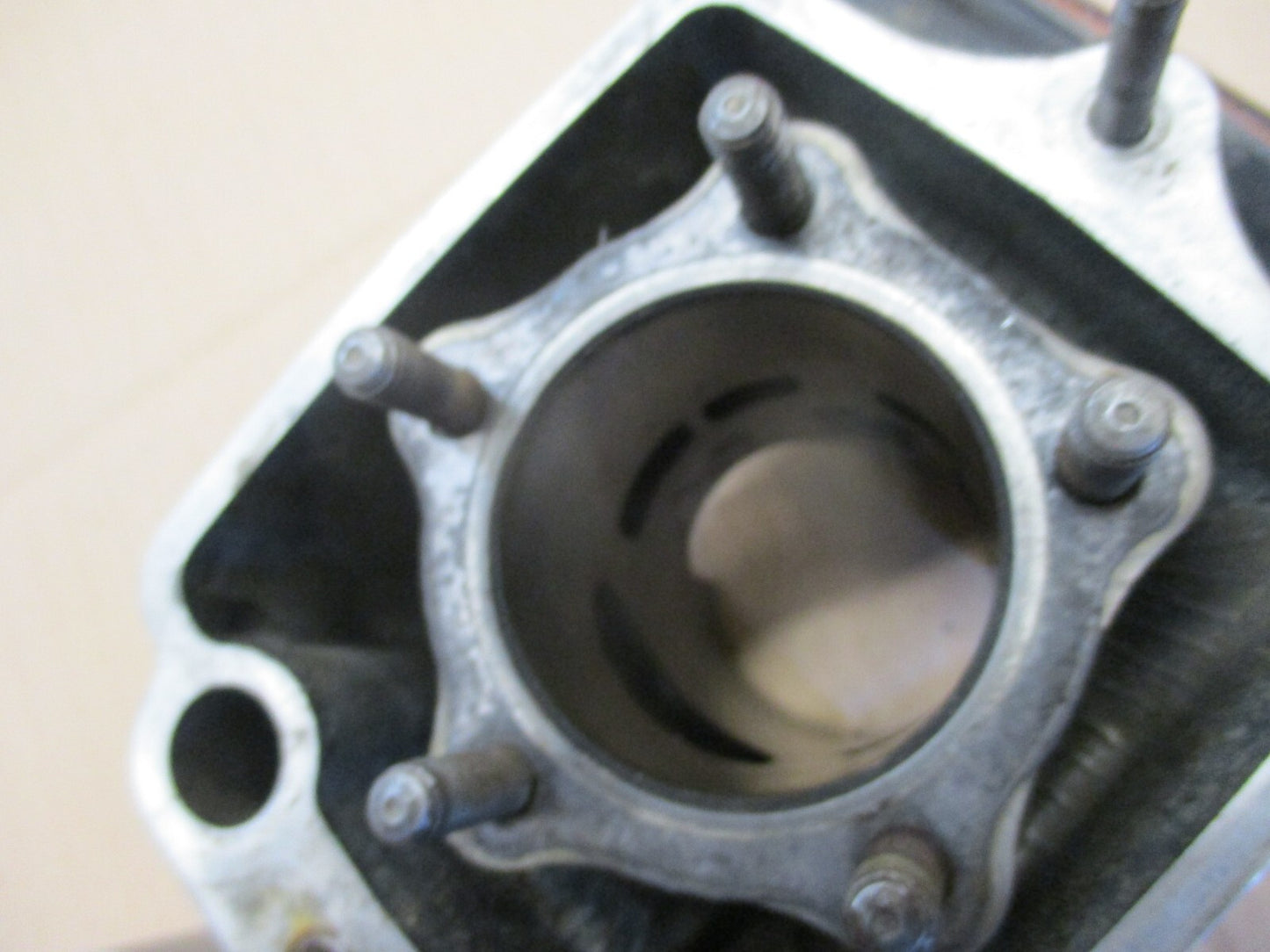 Cylindre / piston pour Honda 125 MTX - JD05 - JD07