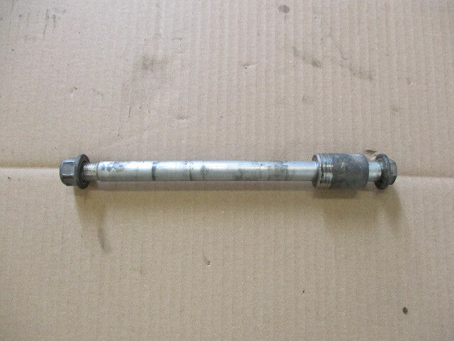 Axe de roue avant pour Honda 125 CM - JC05