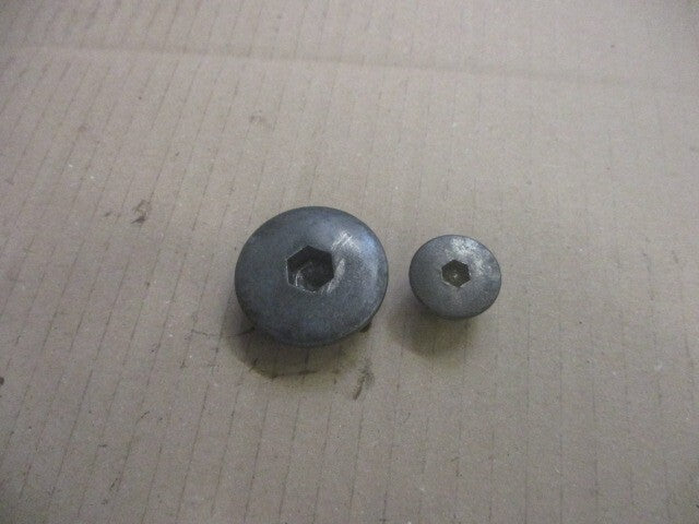 Bouchons carter d'allumage Honda 650 NX Dominator - SLR - RD02 - RD08A - RD09