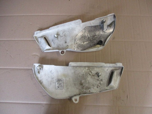 Caches latéraux pour Suzuki 125 DR - SF44A