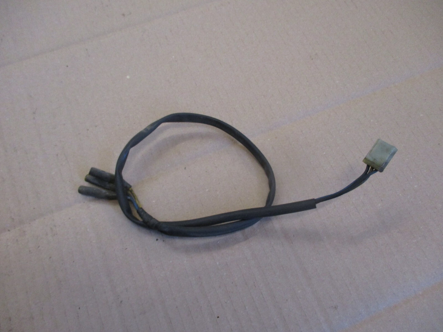 Circuit électrique de feu arrière pour Yamaha 50 DT MX - 1RE
