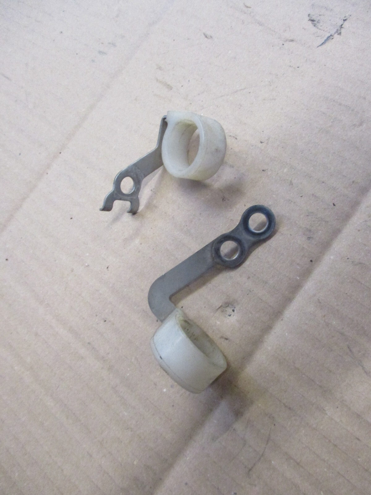 Guides tuyauterie de frein avant pour Honda 125 XR - JD19A - JD1911