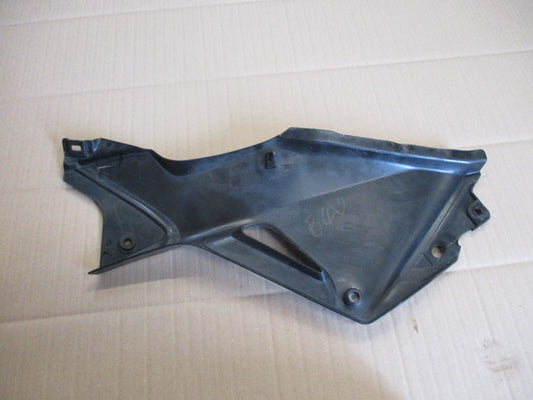 Cache latéral droit pour Honda 125 CBR - JC50 - 2011 / 2018