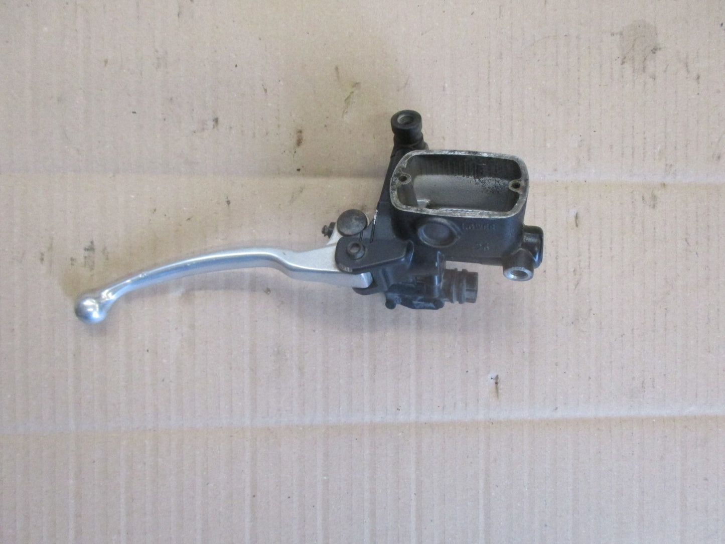 Maitre cylindre de frein avant pour Yamaha 850 TDM - 4TX