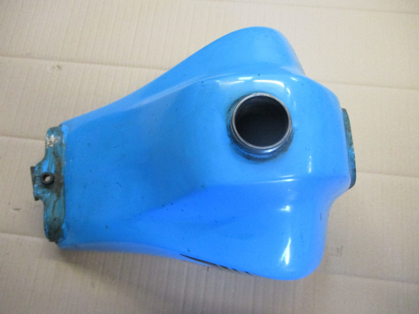 Réservoir d'essence pour Yamaha 125 DTLC - 10V