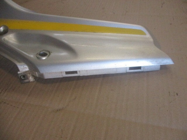 Cache latéral droit pour Yamaha 125 TDR modèle 4FU / 5AE