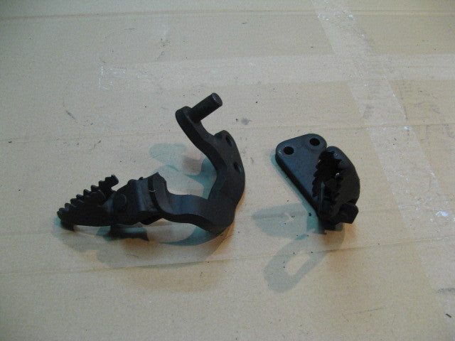 Cales pieds avant pour Yamaha 600 XT - 43F - 2KF
