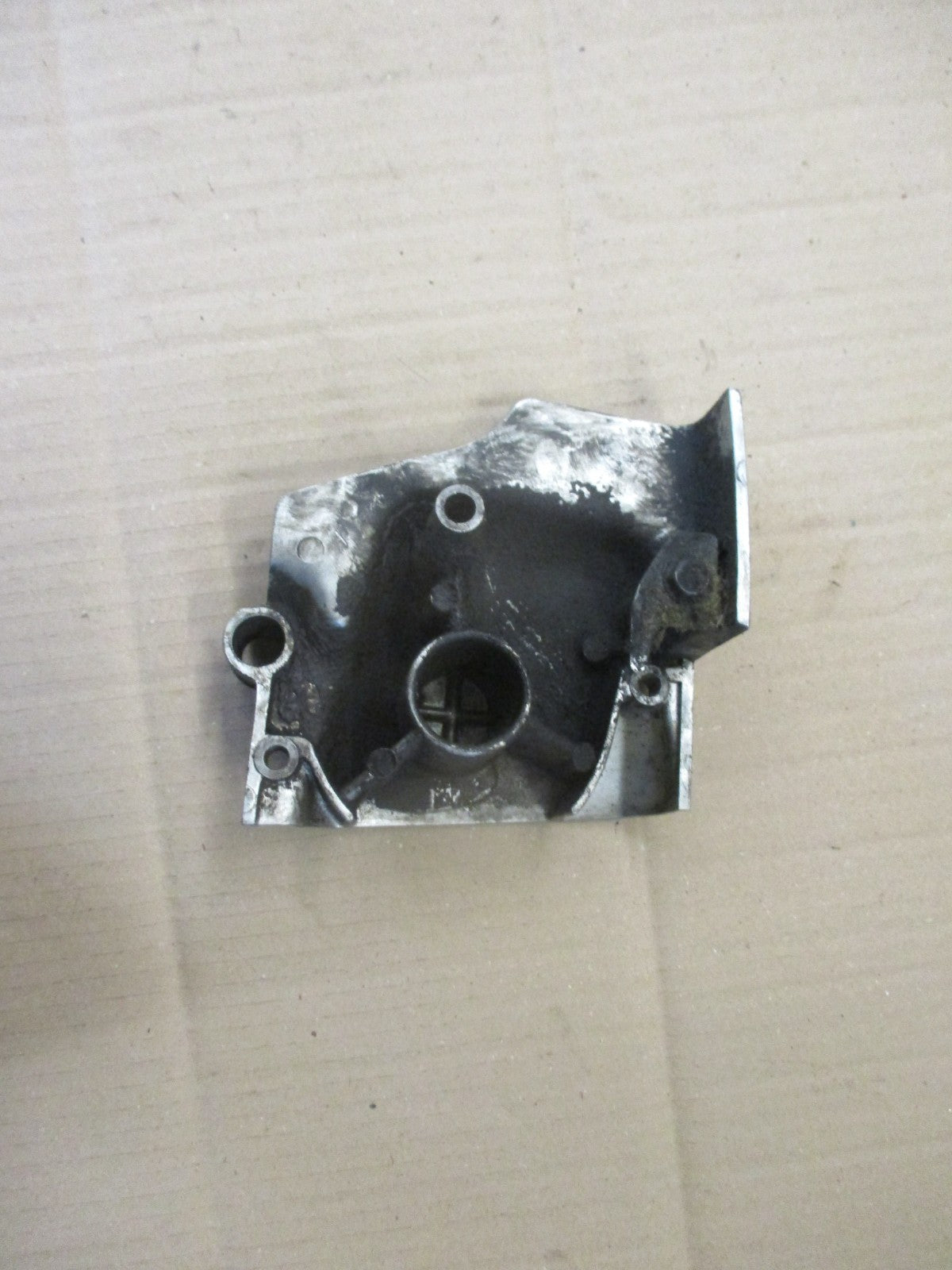 Cache pignon pour Honda 125 CBT - CB125T - 125 Twin