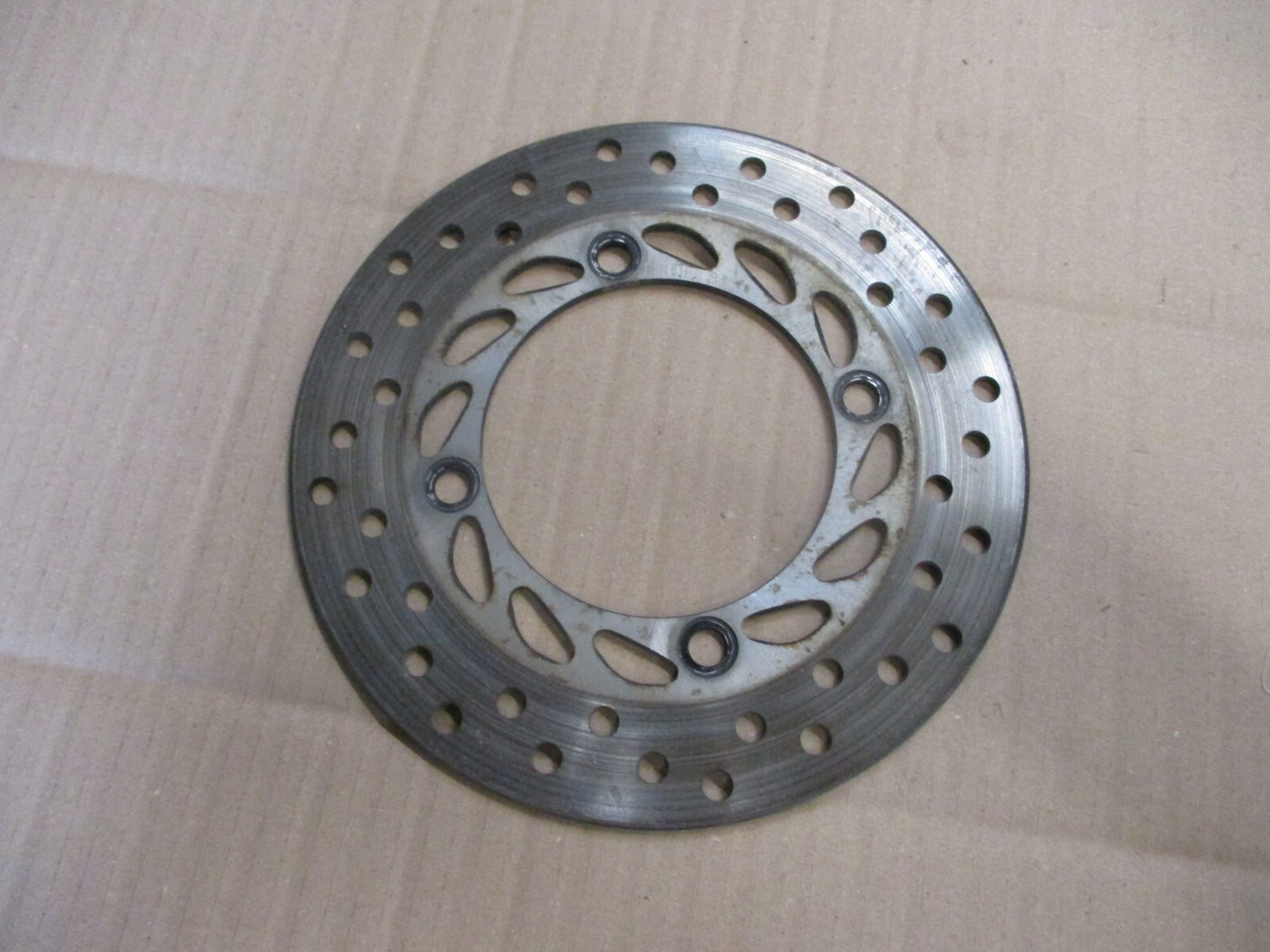 Disque de frein arrière pour Honda 125 CBR - JC50 - 2011 / 2018