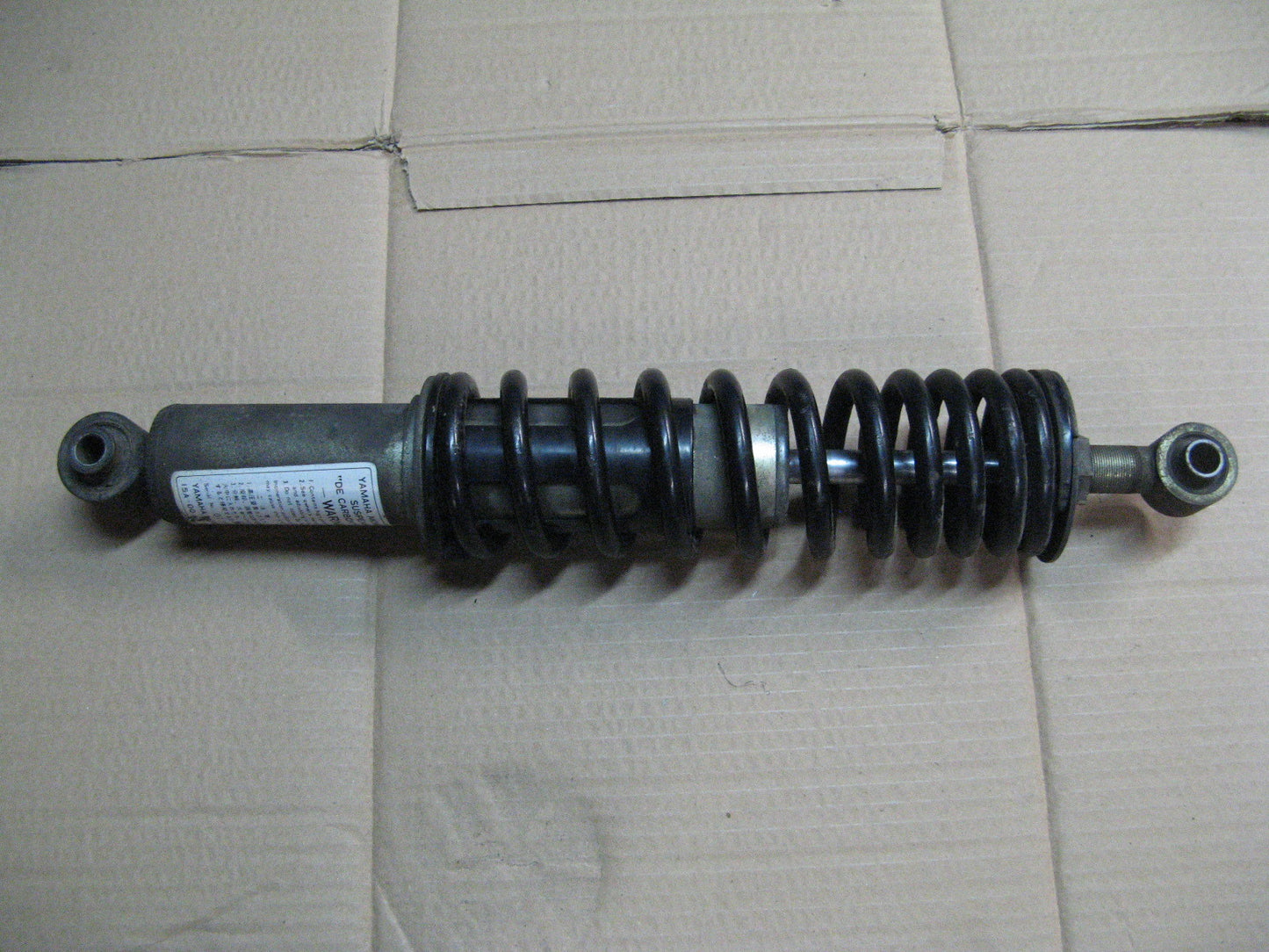 Amortisseur arrière pour Yamaha 125 XT - 12V