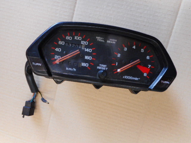 Bloc compteur compte tours pour Honda 650 NX Dominator - RD02 - 63202 kms