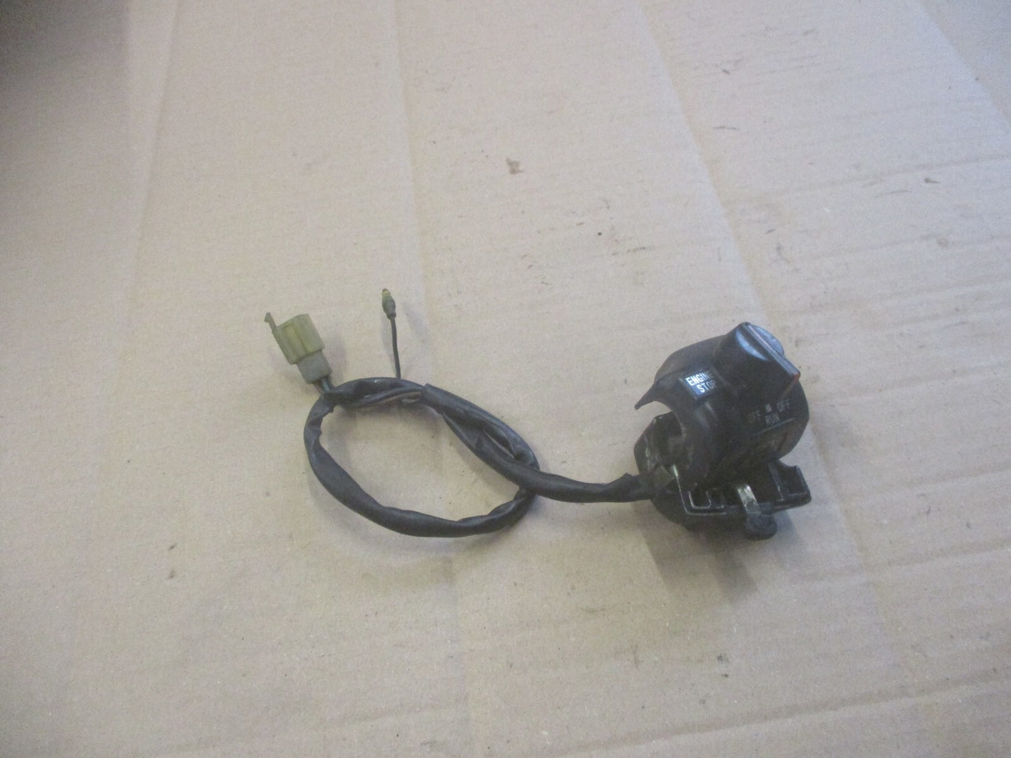 Cocotte commodo droit pour Yamaha 125 TZR - 2RL