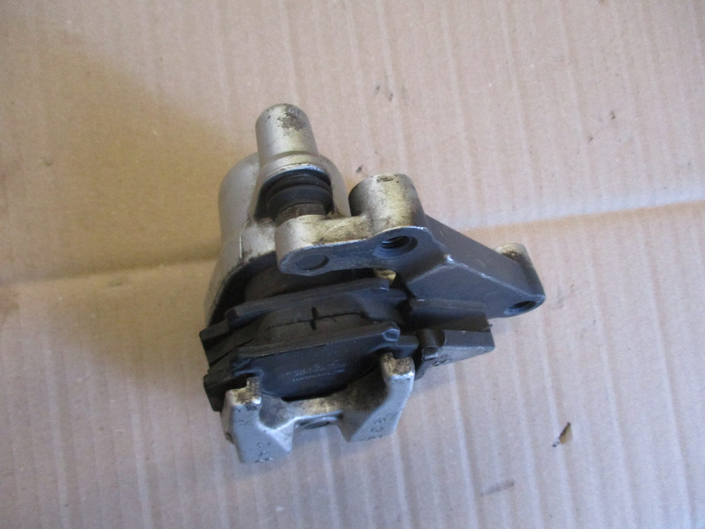 Etrier de frein avant pour Yamaha 125 SR - 10F